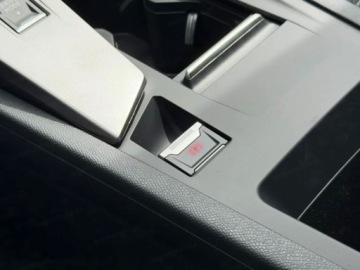 Peugeot 308 III 2025 Od ręki - GT e-DCS6 1.2 mHEV 145KM / Pakiet Bezpieczeństwo, zdjęcie 7
