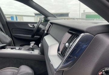 Volvo XC60 II Crossover T4 190KM 2019 Volvo XC 60 RDESIGN T4 /Dark /HeadUP /Harmann /Panorama *SalonPL*FVAT23%, zdjęcie 27