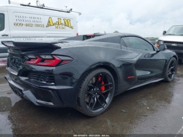 Chevrolet Corvette C7 2026 Chevrolet Corvette Z06 3LZ najbogatsza, model 2026 6.2 Benzyna 670KM, zdjęcie 3