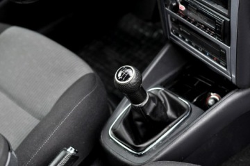 Volkswagen Bora Sedan 1.6 16V 105KM 2003 Volkswagen Bora 1.6 105KM Pacific Climatronic, zdjęcie 14