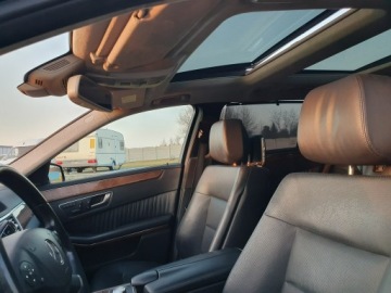 Mercedes Klasa E W212 Kombi 350 CDI BlueEFFICIENCY 265KM 2012 Mercedes E 350 3.0cdi V6 265KM 4Matic 2012r, zdjęcie 26