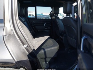 Land Rover Defender IV (L663) 2023 Land Rover Defender 110 Carpathian Edition 2023 5.0 Benzyna 518KM, zdjęcie 12