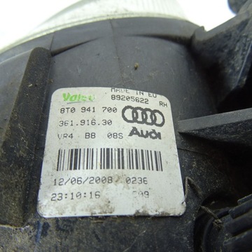 AUDI A4 B8 HALOGEN PRAVÝ 8T0941700
