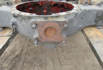 OBUDOWA MOSTU POCHWA MS17X VOLVO FH 4 FM 4 FMX 16 SZPILEK