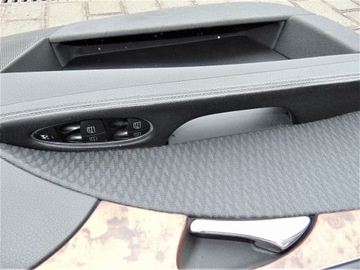 КОМПЛЕКТ БОКОВОЙ ЛЕВЫЙ ПРАВЫЙ ПЕРЕДНИЙ MERCEDES W211 EUROPA