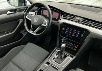 Volkswagen Passat B8 Variant Facelifting 2.0 TDI SCR 200KM 2020 Volkswagen Passat 200 km, Virtual, Hak, LED Matrix, ergoComfort ACC, GPS,, zdjęcie 16