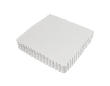 SERWETKI ZĄBKOWANE BIAŁE 15x15cm (200) RED PLAST
