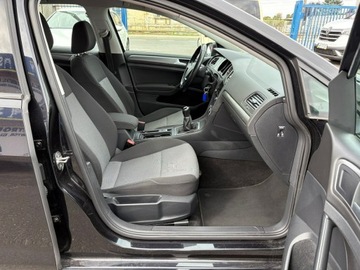 Volkswagen Golf VII Hatchback 3d 1.6 TDI BlueMotion 110KM 2015 Volkswagen Golf VII 1.6TDI 110KM Super Stan! 2015, zdjęcie 24