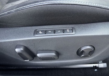 Skoda Octavia IV RS Kombi 2.0 TDI SCR 200KM 2022 Skoda Octavia RS 2.0TDI 200KM DSG HAK SkoraMasaz NAVI DCC Kamera LED Matri, zdjęcie 13