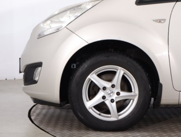 Kia Venga Mikrovan 1.6 DOHC CVVT 125KM 2010 Kia Venga 1.6 CVVT, Salon Polska, Serwis ASO, zdjęcie 13