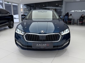 Skoda Octavia III Kombi Facelifting 2.0 TDI 150KM 2020 Skoda Octavia Style / HUD / Kamera cofania / ACC /, zdjęcie 5