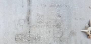 ACTROS MP2 MP3 STOPIEŃ STOPNICA PRAWA NADKOLE