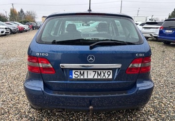 Mercedes Klasa B W245 180 CDI 109KM 2008 Mercedes-Benz Klasa B 2008r. 2.0 Diesel 109KM, zdjęcie 5