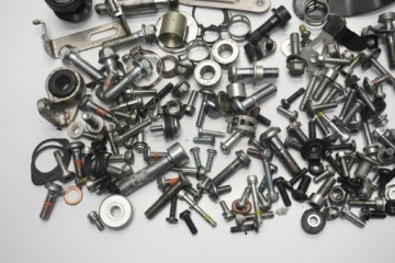 YAMAHA YZF-R1M 1000 RN65 20-24 БОЛТЫ ВИНТЫ