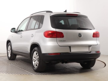 Volkswagen Tiguan I SUV Facelifting 2.0 TDI CR DPF BlueMotion 140KM 2013 VW Tiguan 2.0 TDI, 4X4, DSG, Navi, Klima, zdjęcie 3