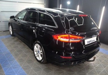 Ford Mondeo V Kombi 2.0 TDCi 150KM 2019 Ford Mondeo Automat _ 2.0 diesel _ Bardzo bogata wersja wyposazenia _ 2.0, zdjęcie 31