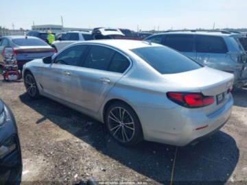 BMW Seria 5 G30-G31 2021 BMW Seria 5 530e, 2021r., 2.0L 2.0 Benzyna 181KM, zdjęcie 5