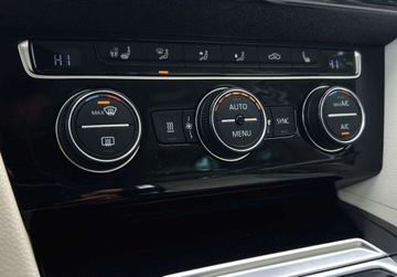 Volkswagen Passat B8 Variant 2.0 TDI BlueMotion SCR 190KM 2016 Volkswagen Passat 2.0 TDI DSG 190KM ZAREJESTROWANY FULL LED gwarancja, zdjęcie 28