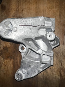 Łapa skrzyni biegów 1K0199117AP