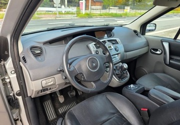 Renault Scenic II 2.0 i 16V 136KM 2008 Renault Scenic 2.0BenzynaLPGbogata wersjadoskonaly stan techniczny 2.0, zdjęcie 9