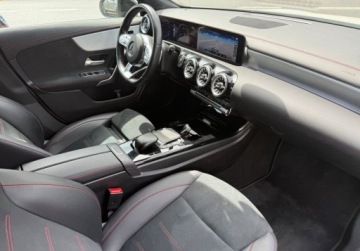 Mercedes CLA C118/X118 2022 Mercedes-Benz CLA 2.0Cdi AMG Full led Navi Extra stan 2.0 Diesel 116KM, zdjęcie 22