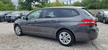 Peugeot 308 II SW Facelifting 1.5 BlueHDI 102KM 2019 Peugeot 308 SW Super Stan 1.5 BlueHDi, zdjęcie 5