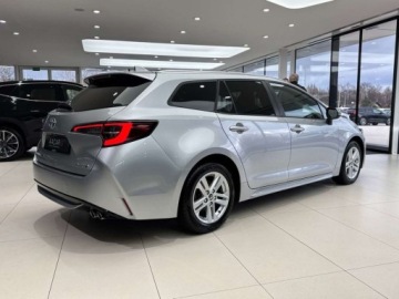 Toyota Corolla XII TS Kombi 2.0 Hybrid Dynamic Force 184KM 2022 Toyota Corolla Comfort Kamera cofania LED CarPlayAndroid Auto ACC FV23, zdjęcie 3