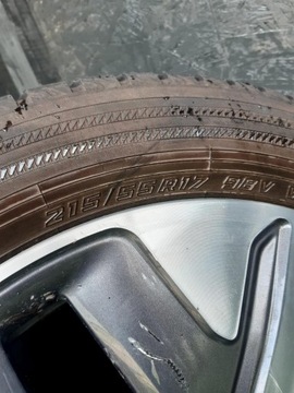KIA NIRO KOLA Z PNEUMATIKA 215/55 R17 ZIMNÍ