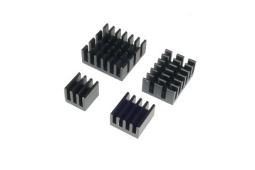 Zestaw radiatorów do Raspberry Pi 4 koloru czarnego samoprzylepne 4 sztuki
