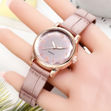 Women Watch Dual-color Round Dial Faux Leather Strap Elegant