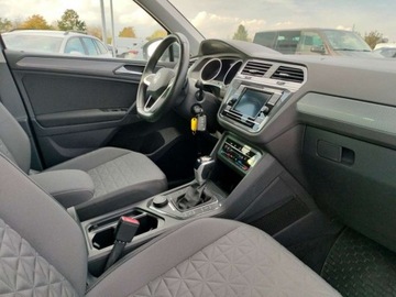 Volkswagen Tiguan II SUV Facelifting 2.0 TSI 190KM 2022 Volkswagen Tiguan Salon PL, FV23, 4motion 2.0 Benzyna 190KM, zdjęcie 11