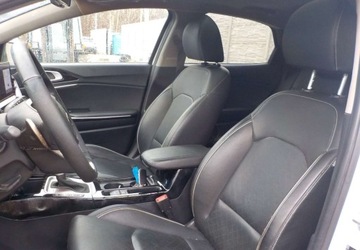 Kia XCeed PHEV 1.6 GDi Plug-in Hybrid 141KM 2021 Kia XCeed Plug-In Okazja 1.6 Hybryda Plug-in 141KM, zdjęcie 21