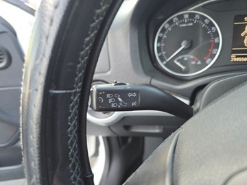 Skoda Octavia II Kombi 1.6 TDI CR DPF 105KM 2010 Skoda Octavia 1.6 TDI 4x4 105KM Ambition manual 6B, zdjęcie 19