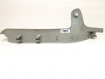 VOLVO S60 И ЗАДНЯЯ ПРАВАЯ НАКЛАДКА ДУБ