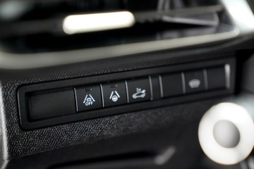 Peugeot 3008 II Crossover Facelifting  1.6 PureTech 180KM 2022 Peugeot 3008 GT LINE kamera skóra NAWI grip, zdjęcie 17