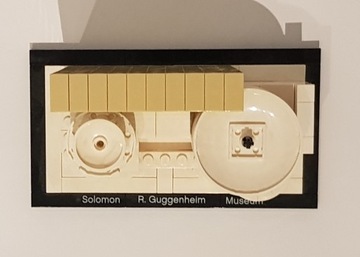 Музей Лего Соломона Р. Гуггенхайма, Архитектура, 21004 г.