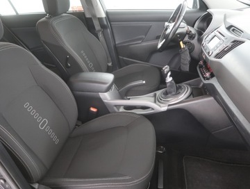 Kia Sportage III SUV Facelifting 2.0 CRDi 136KM 2014 Kia Sportage 2.0 CRDi, Salon Polska, Serwis ASO, zdjęcie 8