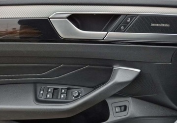 Volkswagen Arteon Fastback Facelifting 2.0 TDI SCR 150KM 2021 Volkswagen Arteon Elegance 2.0TDI 150KM Webasto Skora DCC Hak EL.Fotele Ka, zdjęcie 14