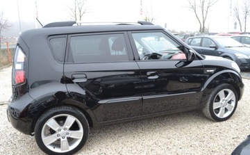 Kia Soul I Crossover 1.6 DOHC CVVT 124KM 2009 Kia Soul Bezwypadkowy - 1.6 benzyna - Oplacony 1.6 Benzyna 125KM, zdjęcie 15