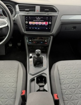 Volkswagen Tiguan II SUV Facelifting 1.5 TSI 150KM 2021 Volkswagen Tiguan Salon PL,F.VAT,Gwarancja, zdjęcie 13