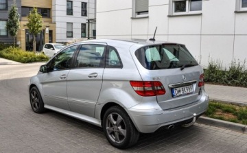 Mercedes Klasa B W245 180 CDI 109KM 2008 Mercedes-Benz Klasa B 2,0D Automat Lift 195 tys. km 2.0 Diesel 109KM, zdjęcie 6
