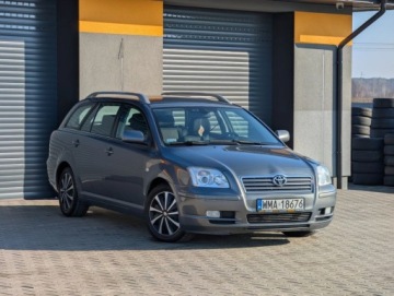 Toyota Avensis I Kombi 1.8 129KM 2003 Toyota Avensis Klima Tempomat Serwis Gwarancja 1.8 Benzyna 129KM, zdjęcie 1