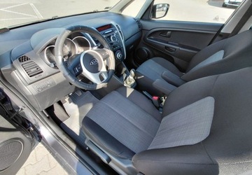 Kia Venga Mikrovan 1.4 DOHC CVVT 90KM 2012 Kia Venga M 1.4G MT Salon Polska 1.4 Benzyna 90KM, zdjęcie 8