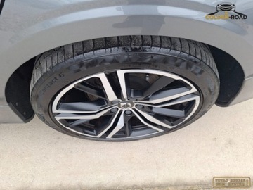 Volvo V60 II  2021 Volvo V60 2,0 B3 163KM R DESIGN alu navi kamera hak grz.fot oplacony 2.0, zdjęcie 20