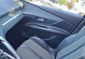 Peugeot 3008 II Crossover 1.6 BlueHDi 120KM 2017 Peugeot 3008 Peugeot 3008 1.6 Diesel 120KM, zdjęcie 29