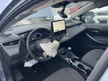 Toyota Corolla XII Sedan Facelifting 1.5 VVT-i 125KM 2024 Toyota Corolla Klimatronik Kamera Virtual Tempomat, zdjęcie 5