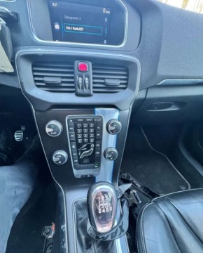 Volvo V40 II Cross Country D3 150KM 2013 Volvo V40 Volvo V40 D3 R-Design Summum 2.0 Diesel 150KM, zdjęcie 19