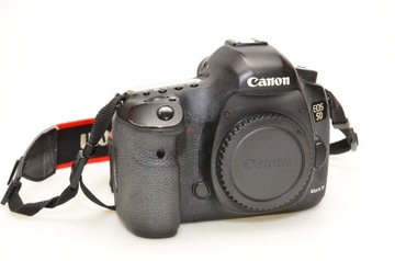 Lustrzanka Canon EOS 5D Mark III korpus