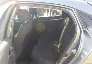 Honda Civic X Hatchback 5d 1.5 VTEC Turbo 182KM 2017 Honda Civic Okazja 1.5 Benzyna 182KM, zdjęcie 18