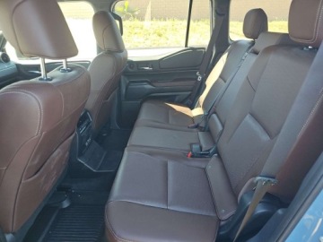 Toyota Land Cruiser VIII 2025 Toyota Land Cruiser 2025 2.4 Hybryda 381KM, zdjęcie 13